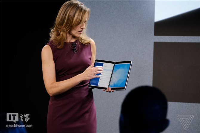 Windows 10X为折叠设备Surface Neo而定制2.jpg