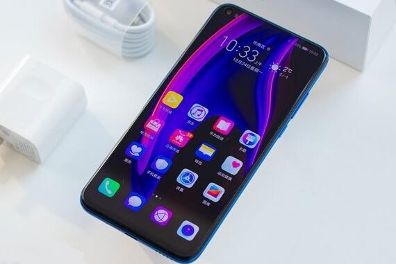 荣耀V20和OPPO R17什么区别?哪个好?