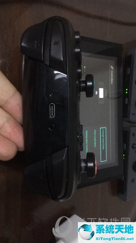 switch手柄充电口